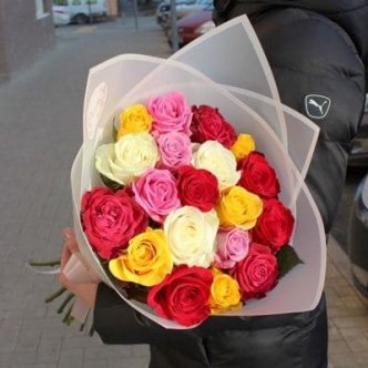 букет разных роз